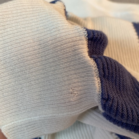 Hilary Radley - striped knit sweater. Size M - Picture 11 of 11